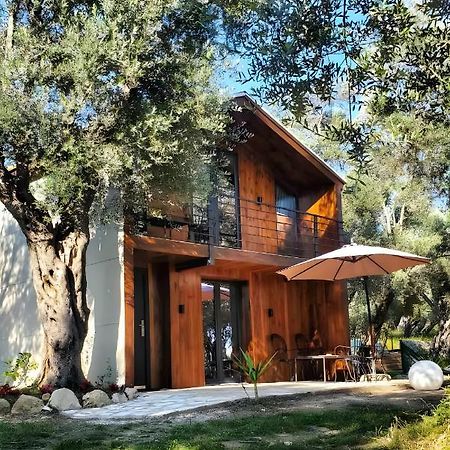Coratina Cottage ウルツィニ エクステリア 写真