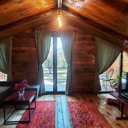 Coratina Cottage ウルツィニ エクステリア 写真