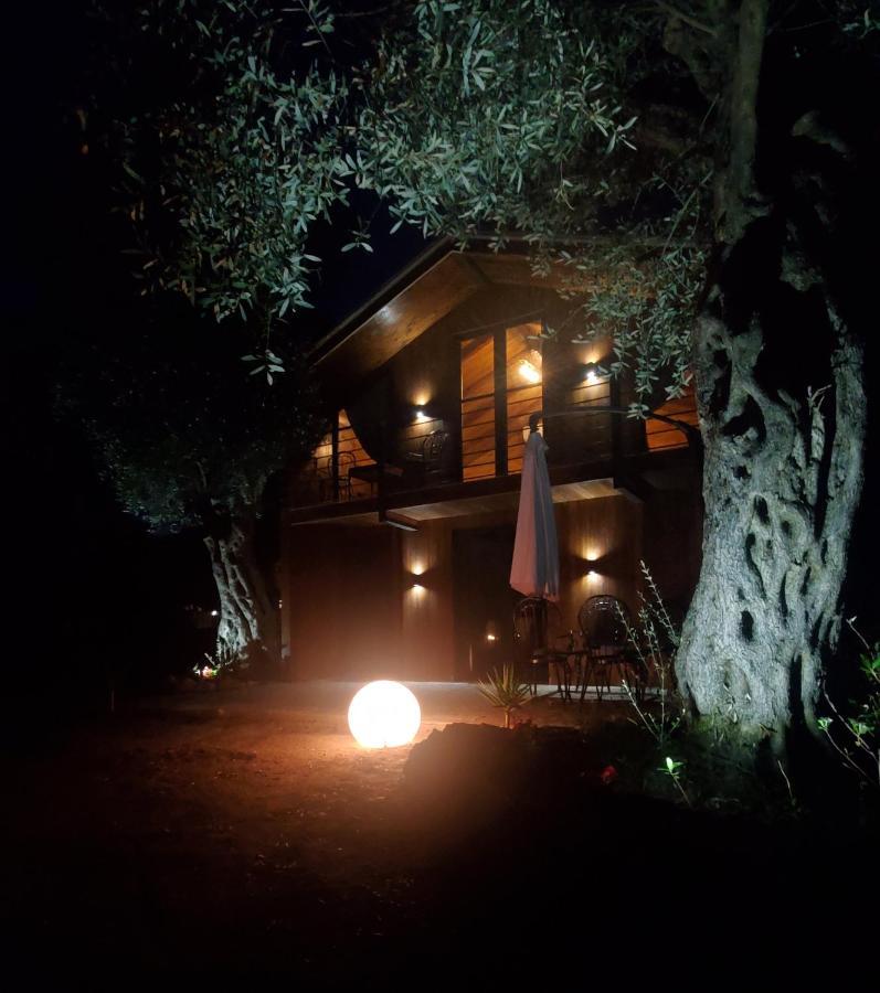 Coratina Cottage ウルツィニ エクステリア 写真