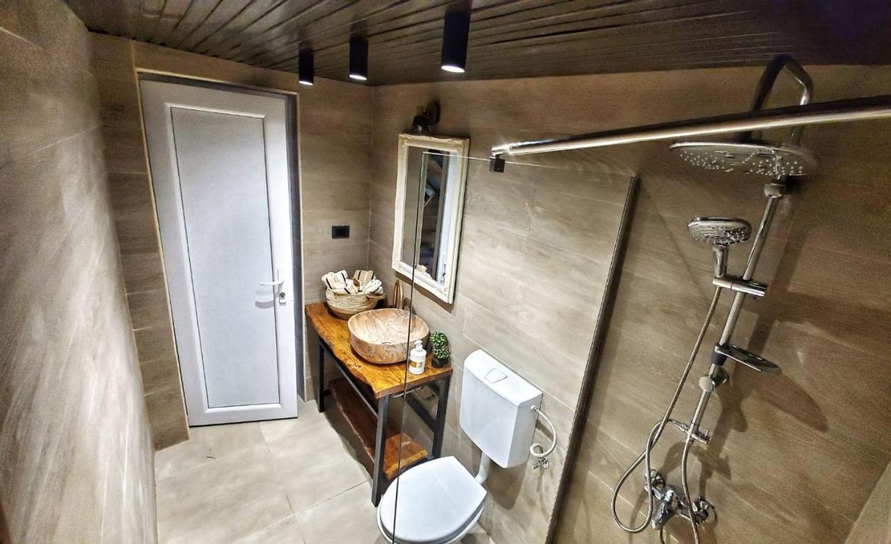 Coratina Cottage ウルツィニ エクステリア 写真