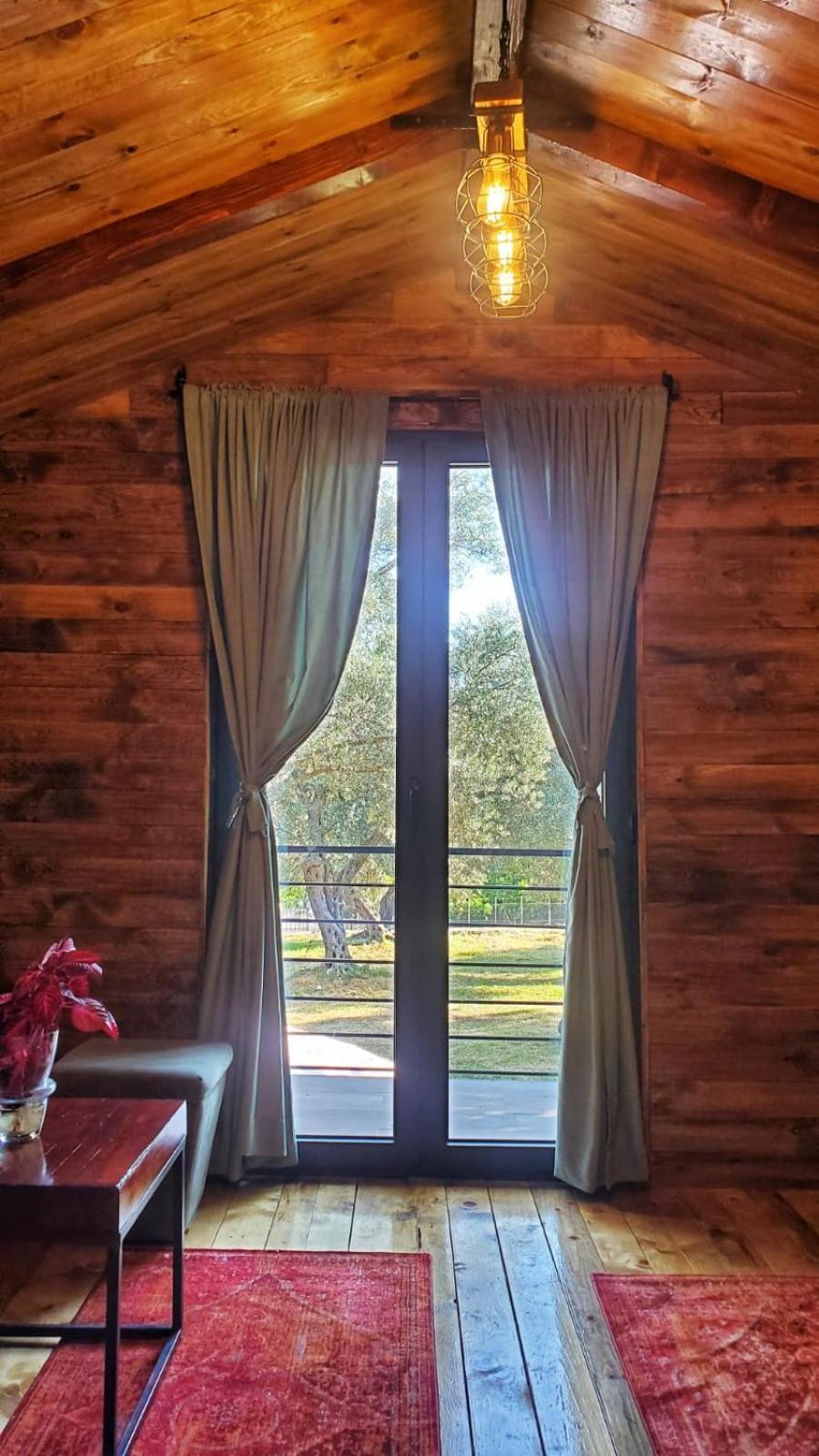 Coratina Cottage ウルツィニ エクステリア 写真