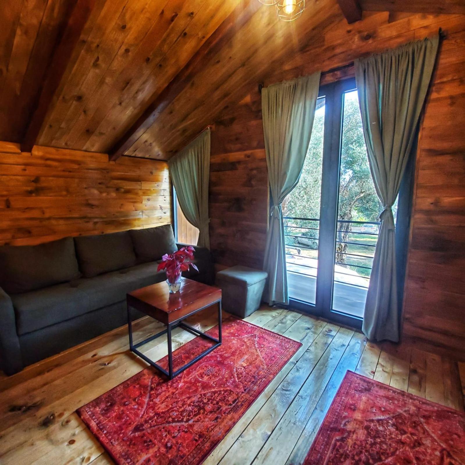 Coratina Cottage ウルツィニ エクステリア 写真